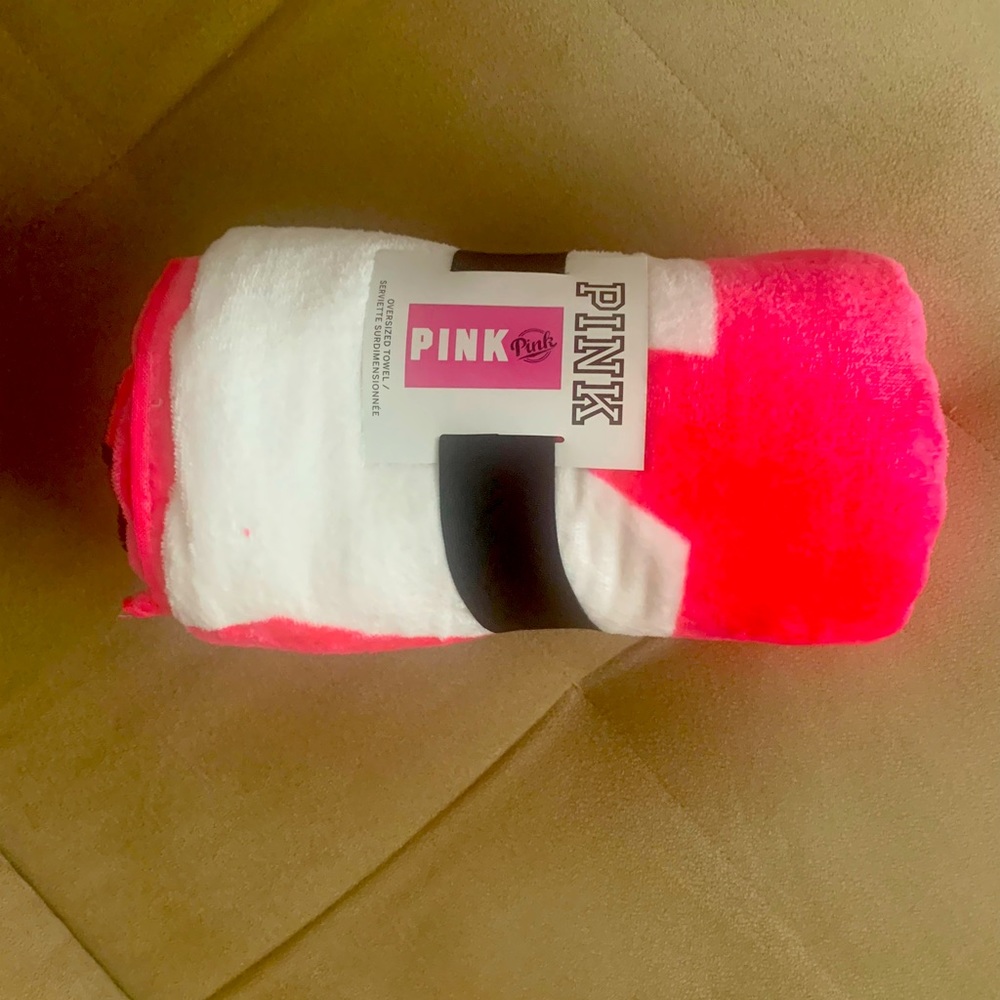 VS PINK beach towel